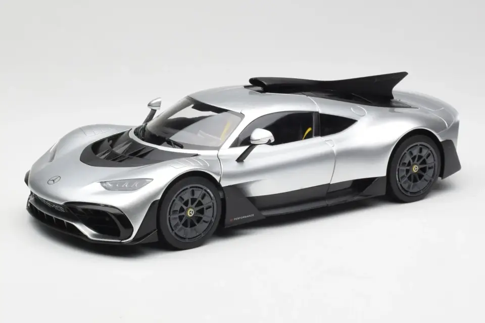 NZG MERCEDES BENZ AMG ONE (C298) 2023 1:18 (B66961043)