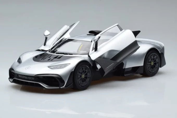 NZG MERCEDES BENZ AMG ONE (C298) 2023 1:18 (B66961043)