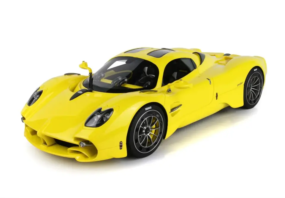 BBR PAGANI UTOPIA YELLOW 1:18