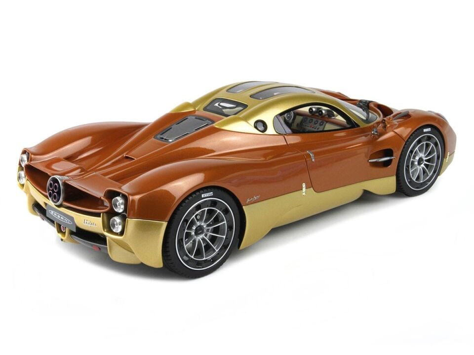 BBR PAGANI UTOPIA BRONZE 1:18