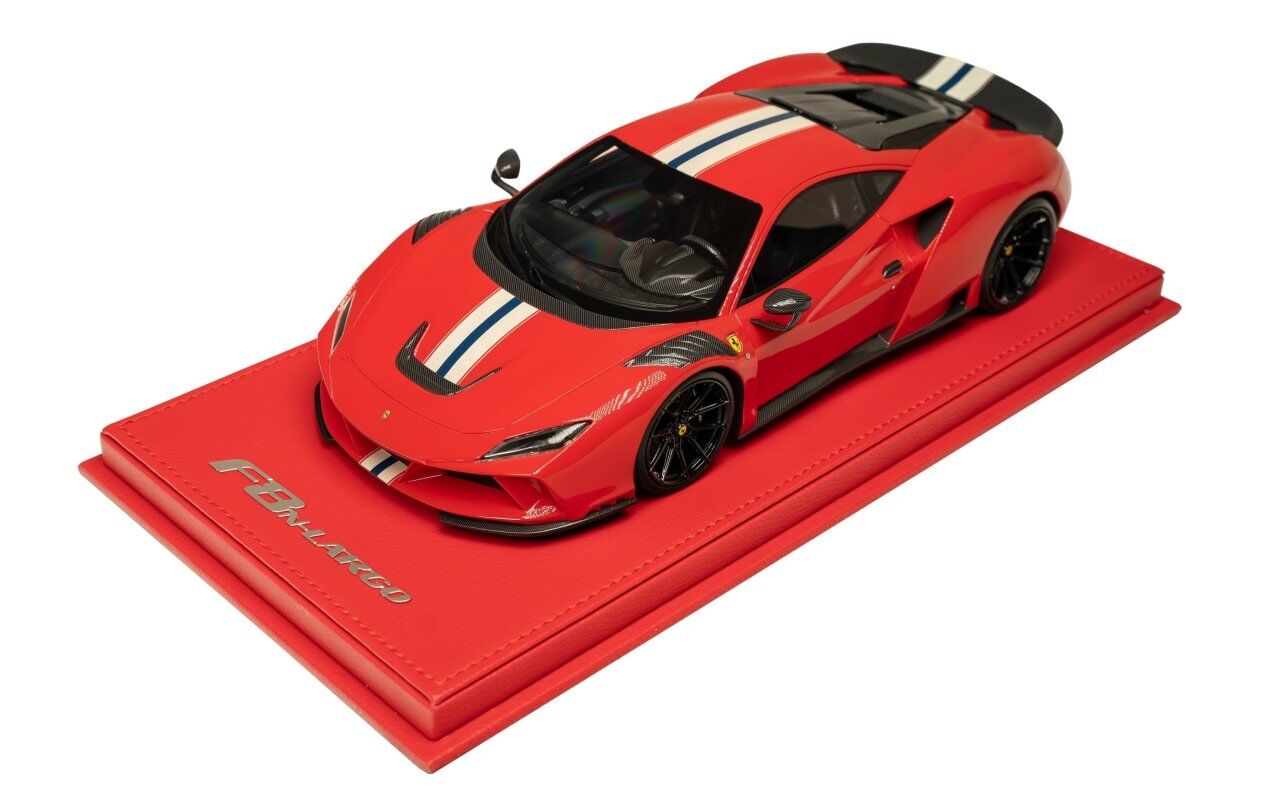 NOVITEC FERRARI F8 N-LARGO RED 1:18