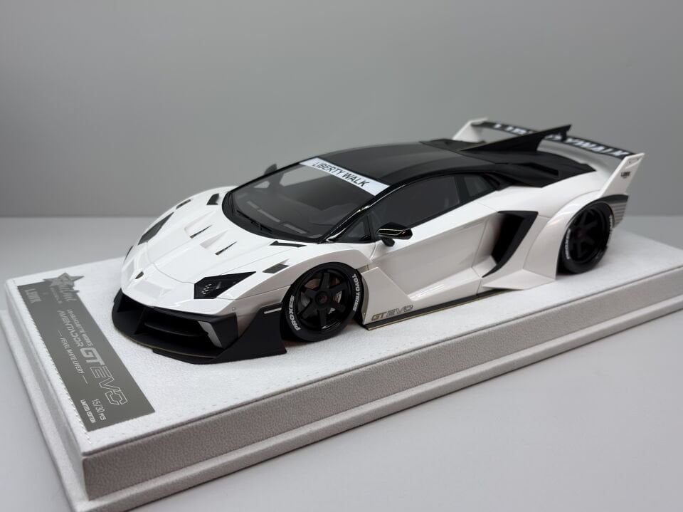 FUELME LAMBORGHINI AVENTADOR GT EVO LB-SILHOUETTE WORKS 1:18