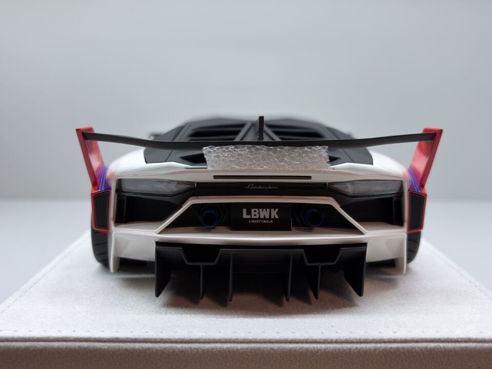 FUELME LAMBORGHINI AVENTADOR GT EVO LB-SILHOUETTE WORKS 1:18
