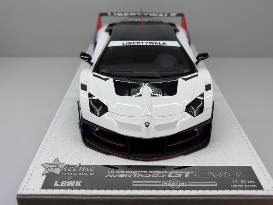 FUELME LAMBORGHINI AVENTADOR GT EVO LB-SILHOUETTE WORKS 1:18