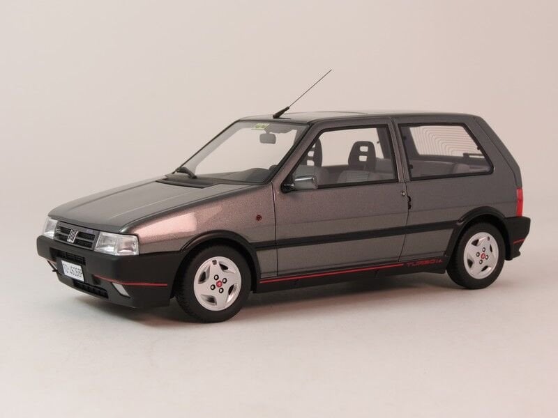 LAUDORACING 1:18 Fiat Uno Turbo i.e. 1.4 1990