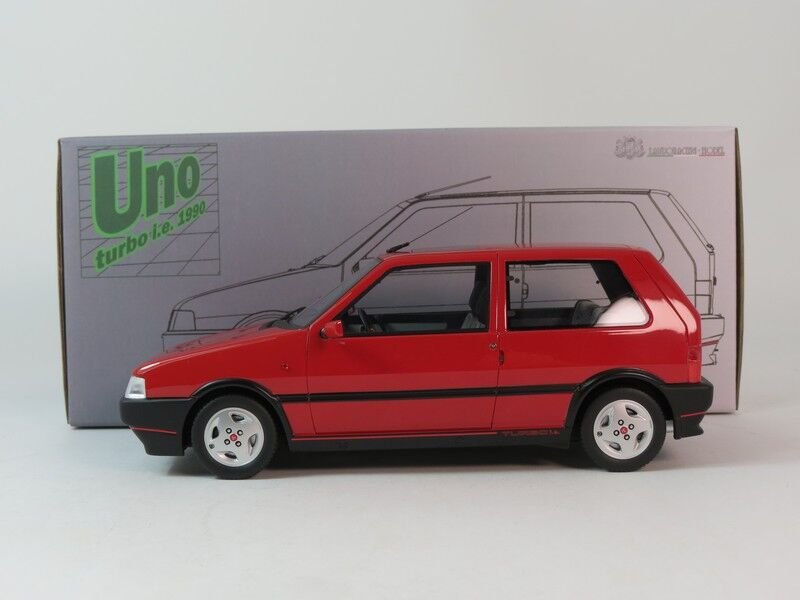 LAUDORACING 1:18 Fiat Uno Turbo i.e. 1.4 1990