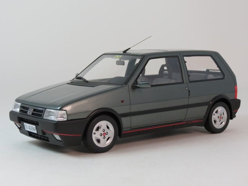 LAUDORACING 1:18 Fiat Uno Turbo i.e. 1.4 1990