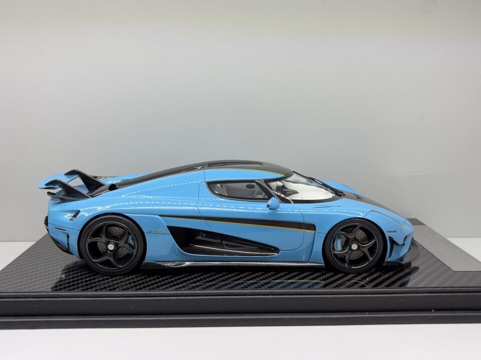 FRONTIART KOENIGSEGG REGERA 1:18