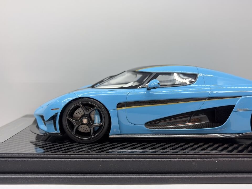FRONTIART KOENIGSEGG REGERA 1:18