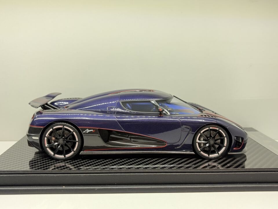 FRONTIART KOENIGSEGG AGERA R 1:18