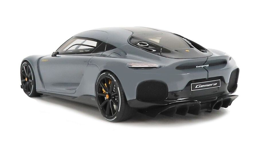 GT SPIRIT KOENIGSEGG GEMERA GREY 1:18