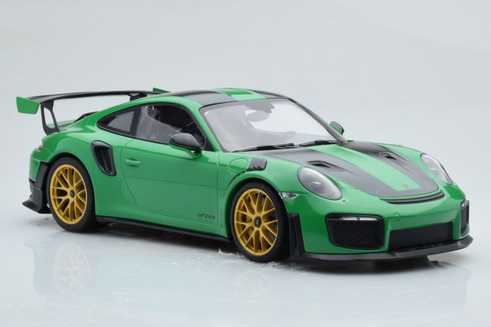 MINICHAMPS PORSCHE 911 GT2 RS 2018 1:18 (153068318)