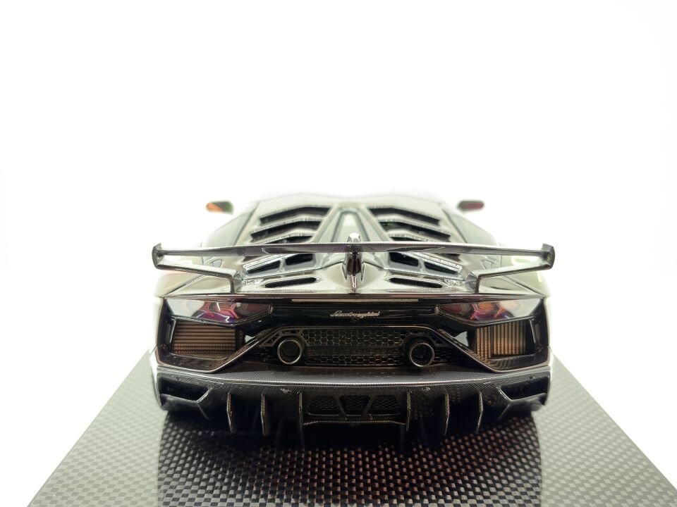 DINO MODEL LAMBORGHINI AVENTADOR SVJ BLU HAL 1:18