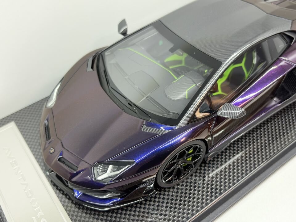 DINO MODEL LAMBORGHINI AVENTADOR SVJ BLU HAL 1:18