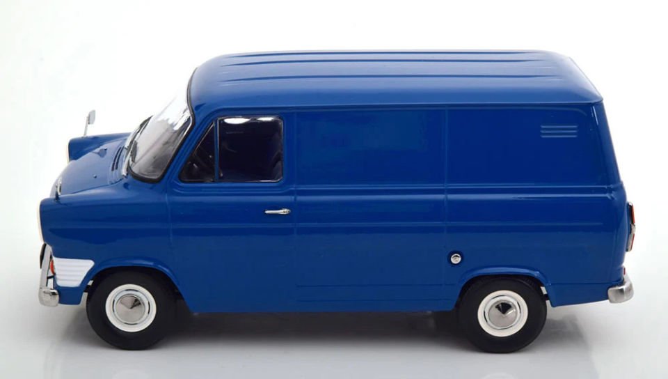 KK SCALE FORD TRANSIT BUS 1965 1:18 (KKDC180491)