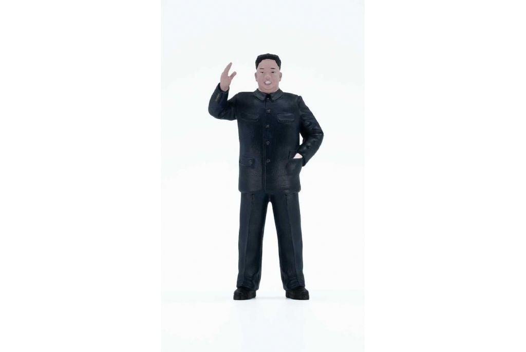 ATLANTIC DIORAMA FIGURE KIM JONG 1:18 (18030)