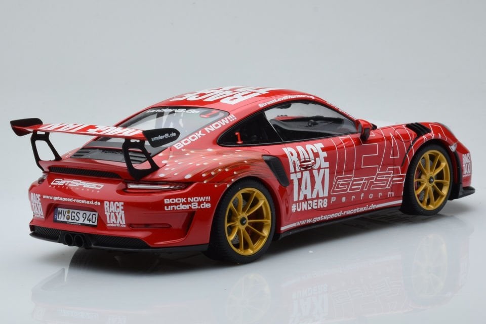 MINICHAMPS PORSCHE 991 GT3 RS RACE TAXI 2019 1:18 (155068227)