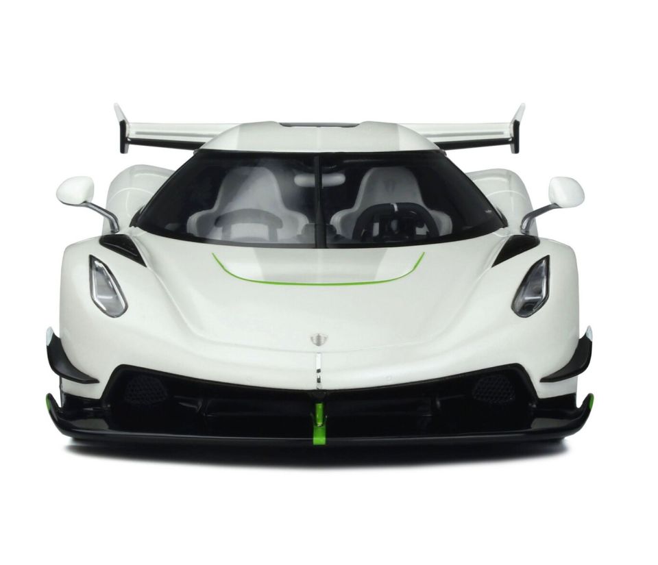 GT SPIRIT KOENIGSEGG JESKO 1:18 (GT389)