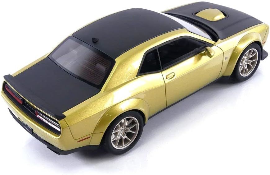 GT SPIRIT DODGE CHALLENGER R/T 1:18 (GT411)