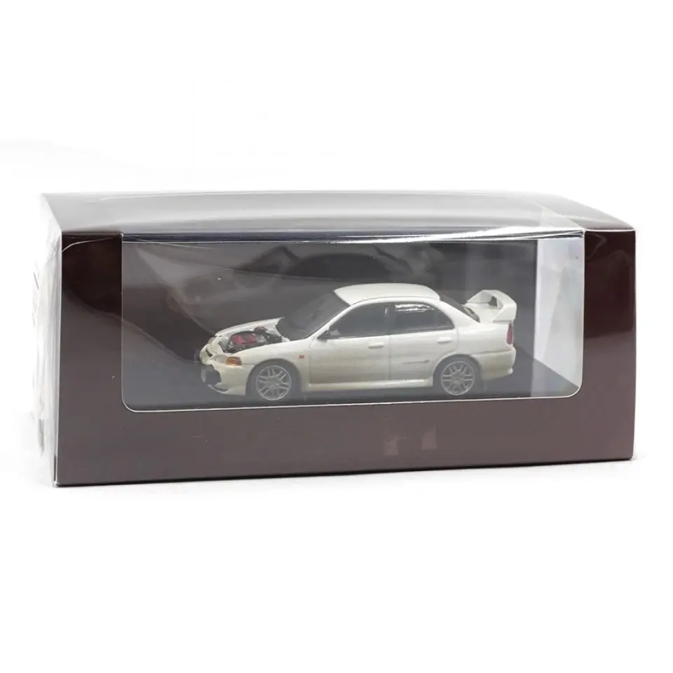 MOTORHELİX MITSUBISHI LANCER EVOLUTION IV MUDDY VER. WITH RALLY LIGHT 1:64