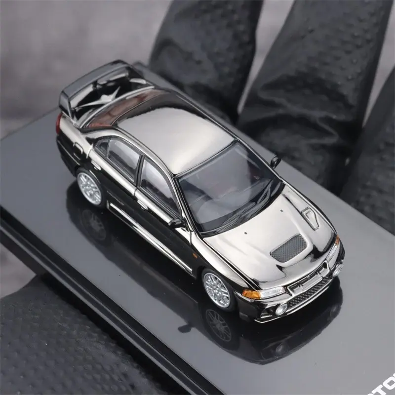 MOTORHELİX MITSUBISHI LANCER EVOLUTION IV GUNSHOT BLACK 1:64