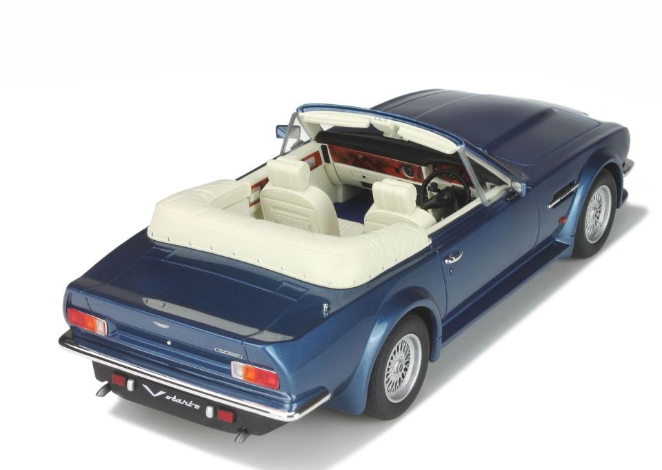 GT SPIRIT ASTON MARTIN V8 VANTAGE VOLANTE 1:18 (GT128)