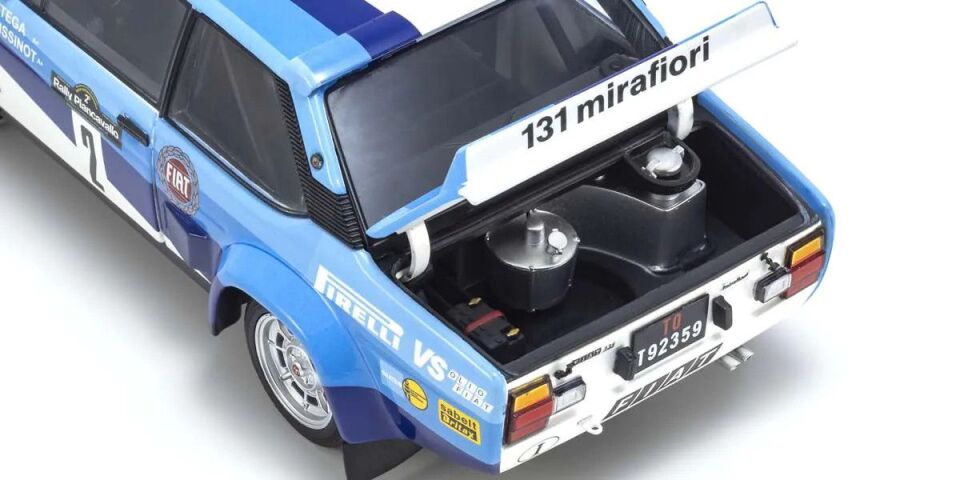 KYOSHO FIAT 131 ABARTH PIANCAVALLO RALLY 2# 1981 1:18 (08376F)