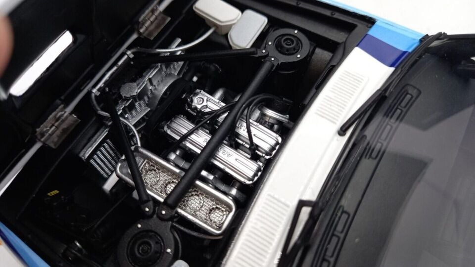 KYOSHO 1/18 fiat 131 abarth 1981 piancavallo rally