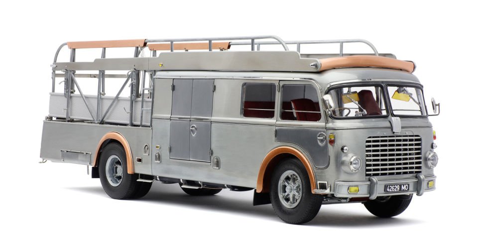 CMC RENNTRANSORTER TYP FIAT 642 RN2 BARTOLETTİ 1957 (M271) 1:18