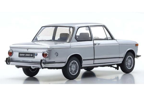 KYOSHO BMW 2002 Tİİ 1972 1:18 (08543S)