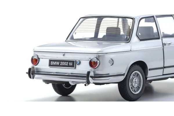 KYOSHO BMW 2002 Tİİ 1972 1:18 (08543S)