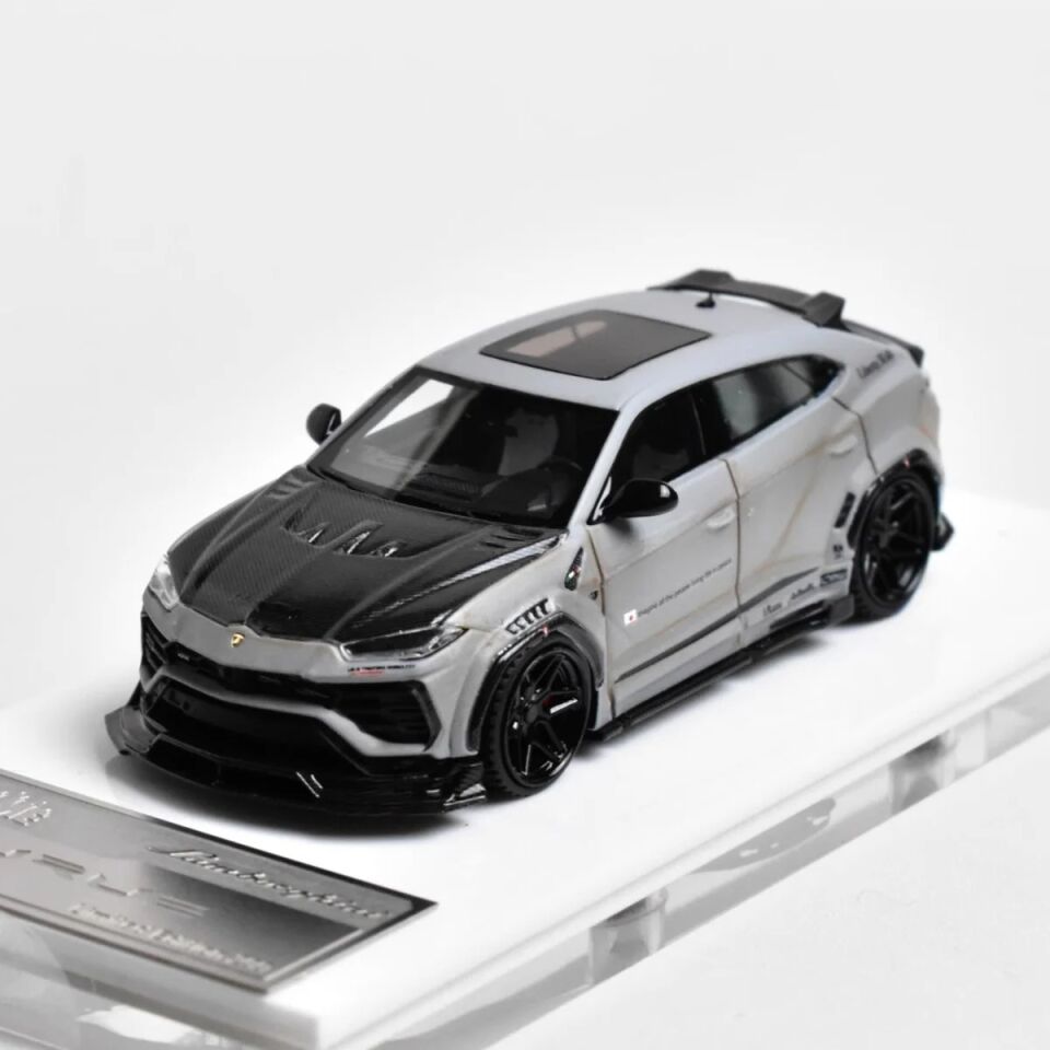 FLAME LAMBORGHINI URUS LB WORKS MAT GREY 1:64
