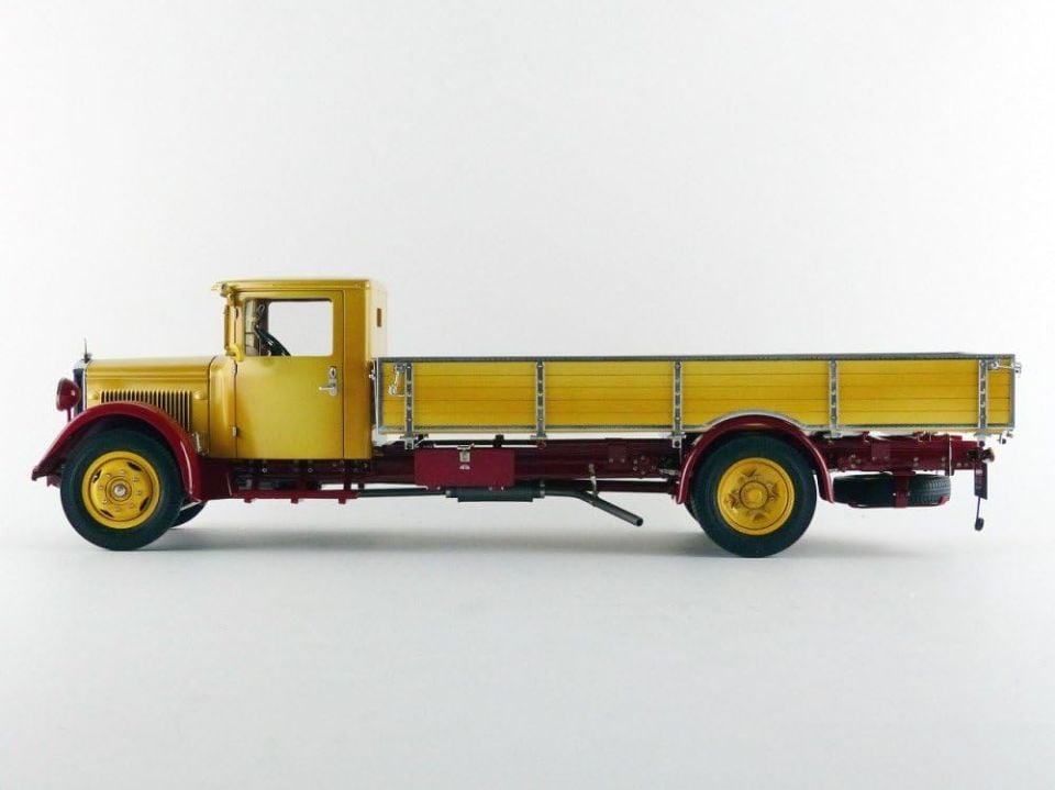 CMC MERCEDES LKW LO 2750 1934-38 (M169) 1:18