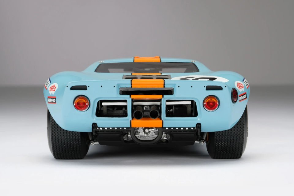 AMALGAM FORD GT40 1969 1:18