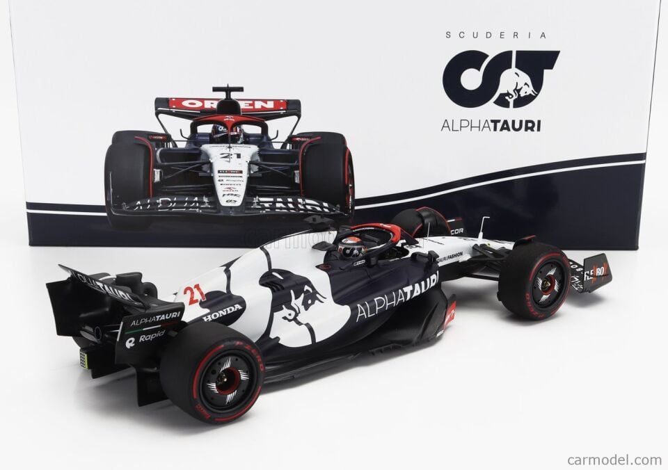 Minichamps 1:18 Nyck de Vries Alpha Tauri AT04 #21 British GP Formula 1  2023