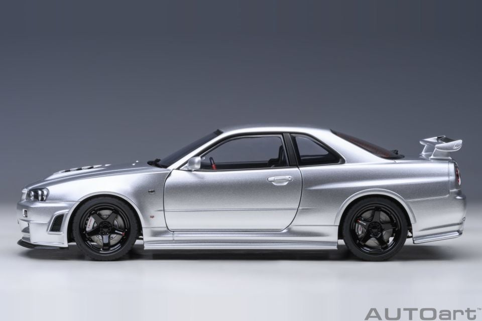 1:18 Autoart 2001 Nissan Skyline GT-R (R34) Z-tune Silver