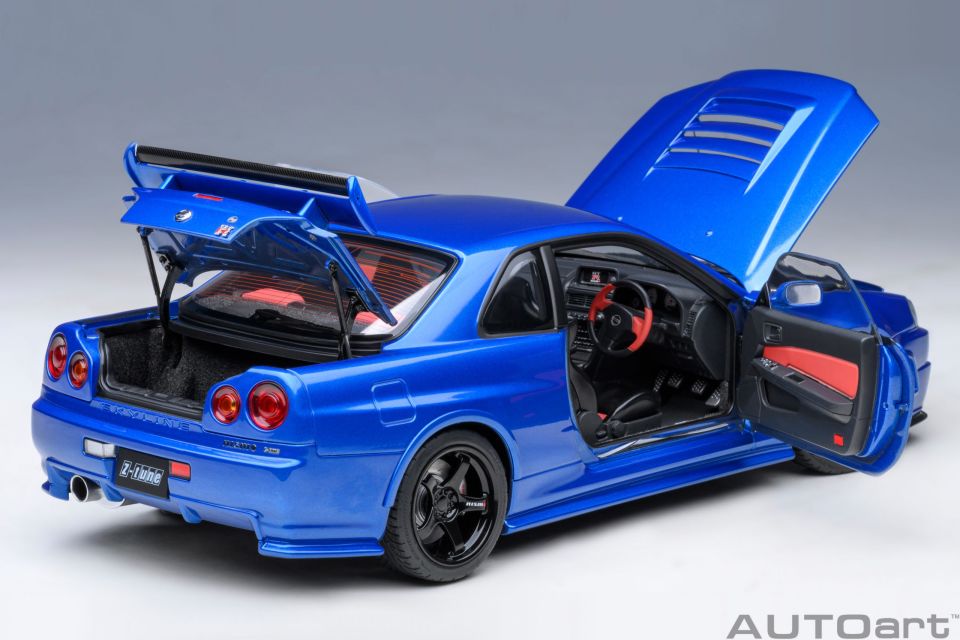 AUTOART NISSAN SKYLINE GT-R (R34) Z-TUNE 1:18 (77462)