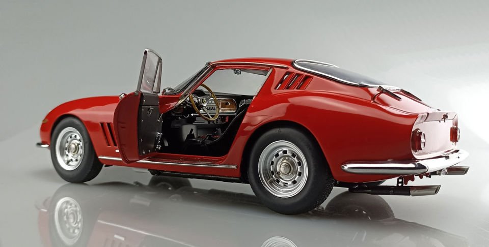 CMC FERRARI 275 GTB/C 1966 (M210) 1:18
