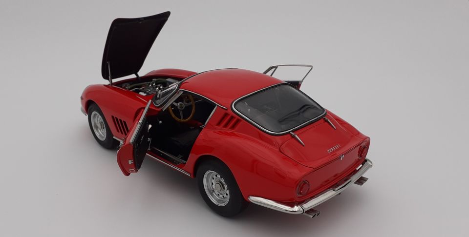 CMC FERRARI 275 GTB/C 1966 (M210) 1:18