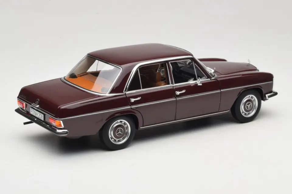 NOREV MERCEDES-BENZ 200 W115 1968 DARK REDRISH 1:18