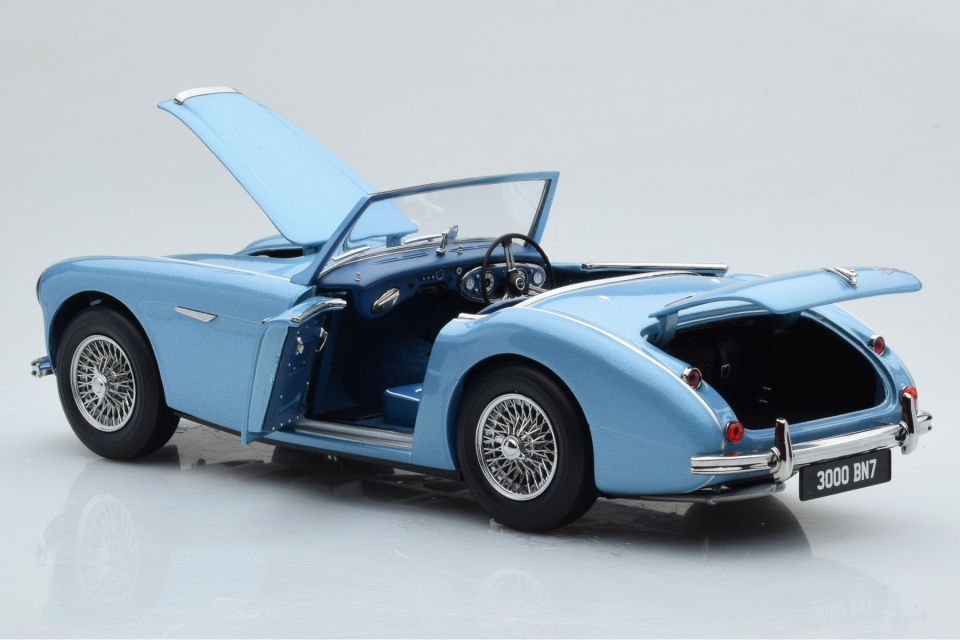 KYOSHO AUSTIN HEALEY 3000 MK1 BN7 1960 1:18 (08149HBL)