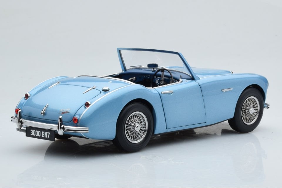 KYOSHO AUSTIN HEALEY 3000 MK1 BN7 1960 1:18 (08149HBL)
