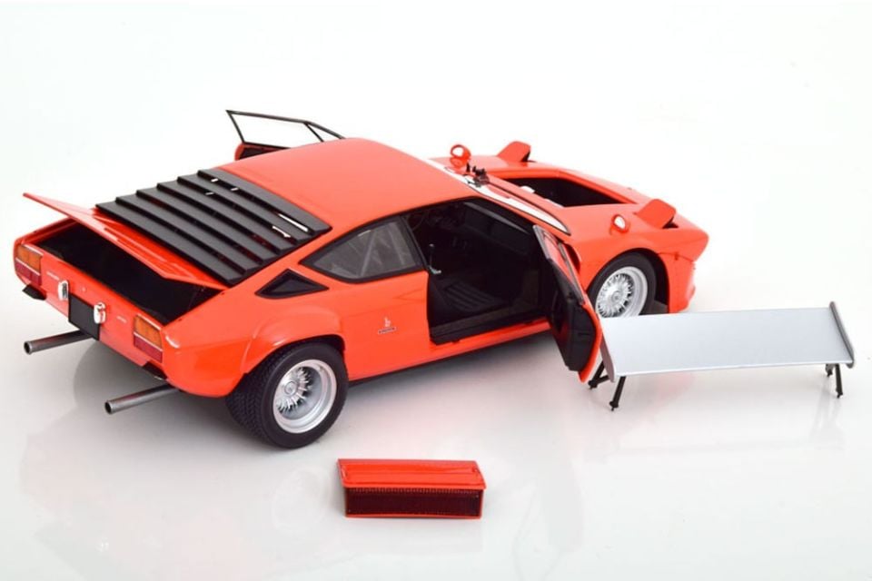 KYOSHO LAMBORGHINI URRACO RALLY 1974 1:18 (08445P)