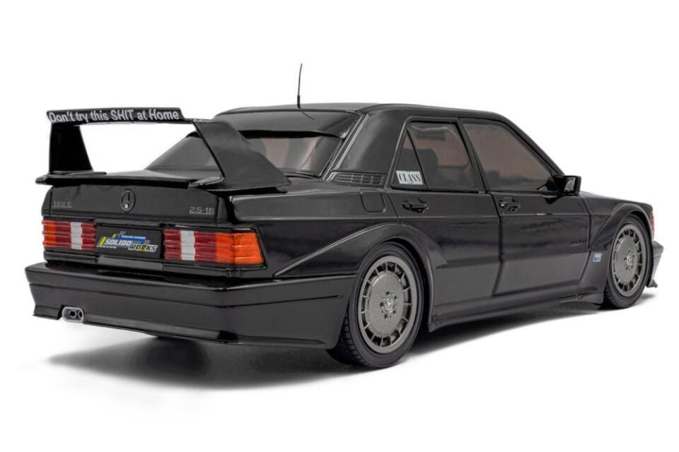 SOLIDO MERCEDES BENZ 190 EVO 1:18