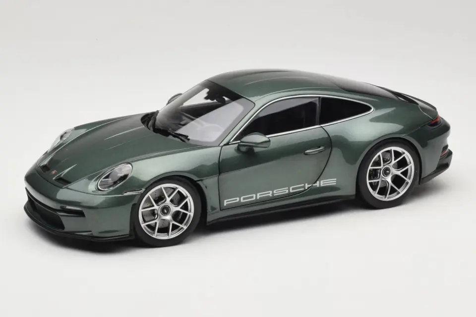 NOREV PORSCHE 911 S/T MALACHITE GREEN METALLIC 1:18