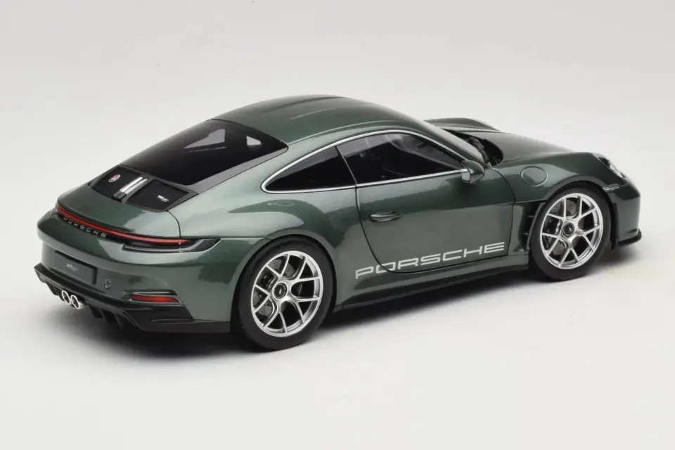 NOREV PORSCHE 911 S/T MALACHITE GREEN METALLIC 1:18