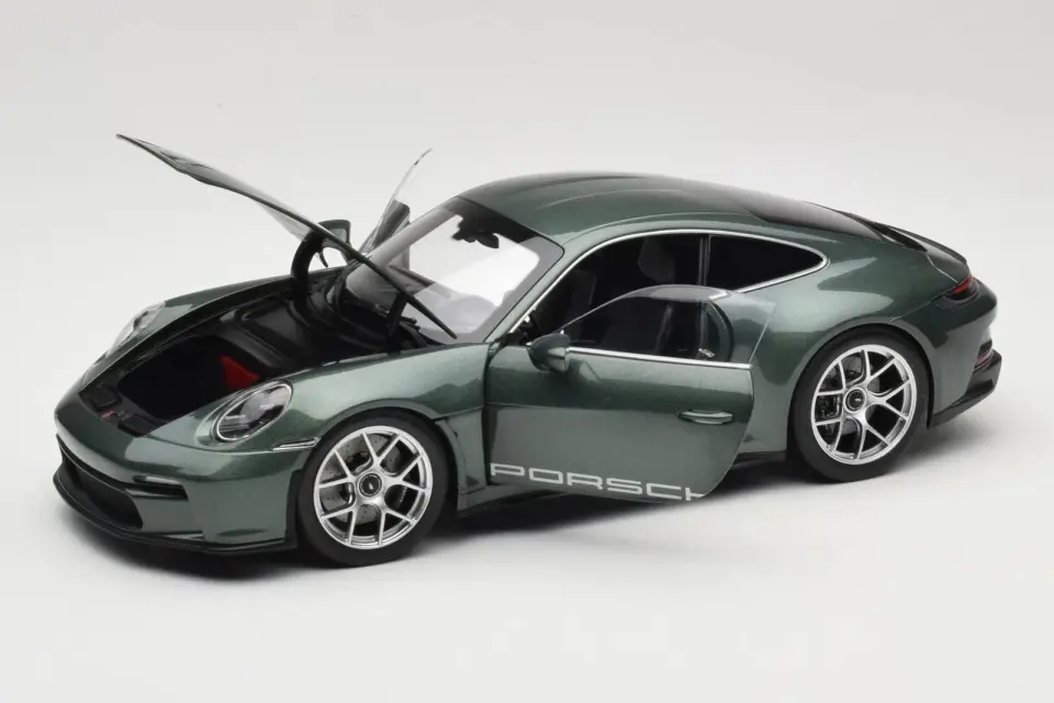 NOREV PORSCHE 911 S/T MALACHITE GREEN METALLIC 1:18