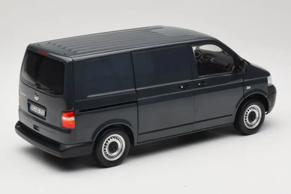 NOREV VOLKSWAGEN TRANSPORTER T5 1:18 (188616)