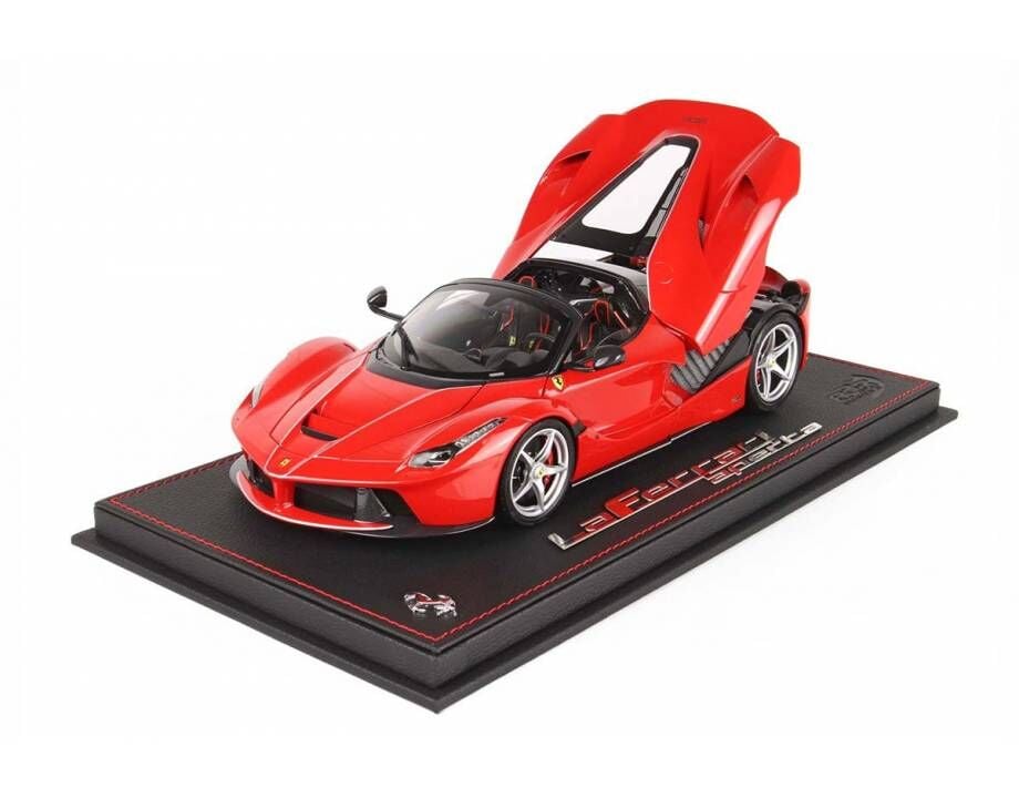 BBR 1:18 Ferrari LaFerrari Aperta Rosso Corsa 322 (LIMITED 349 PCS)