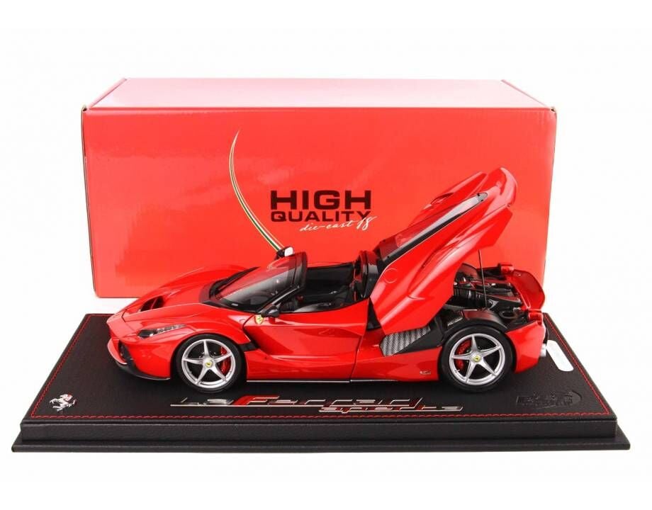 BBR 1:18 Ferrari LaFerrari Aperta Rosso Corsa 322 (LIMITED 349 PCS)